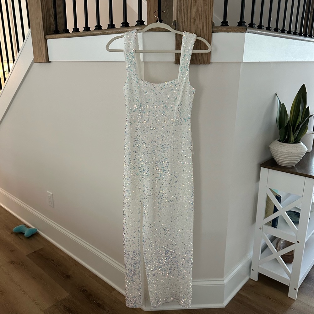 NWT Eden Mini Dress White Sparkle